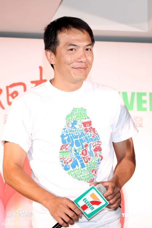 戴立忍(Leon Dai)出席活动性感图片壁纸