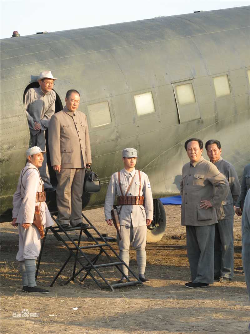 张铁林(Zhang Tie-Lin)艺术实践照壁纸壁纸