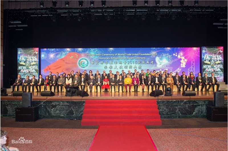 张铁林(Zhang Tie-Lin)艺术实践照壁纸壁纸