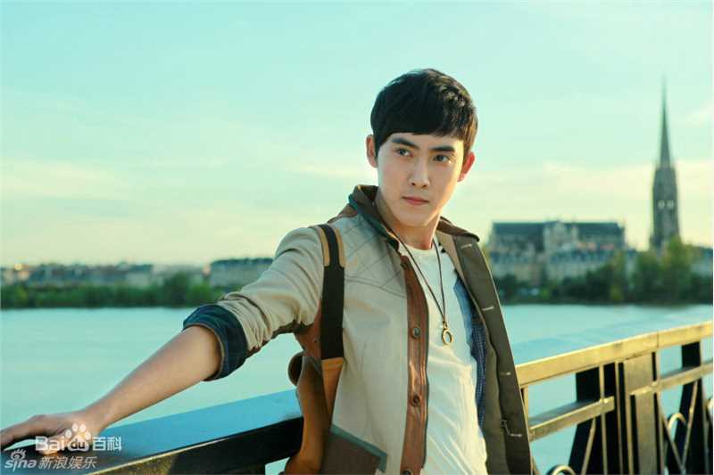 张睿(Ray)《花非花雾非雾》最新剧照