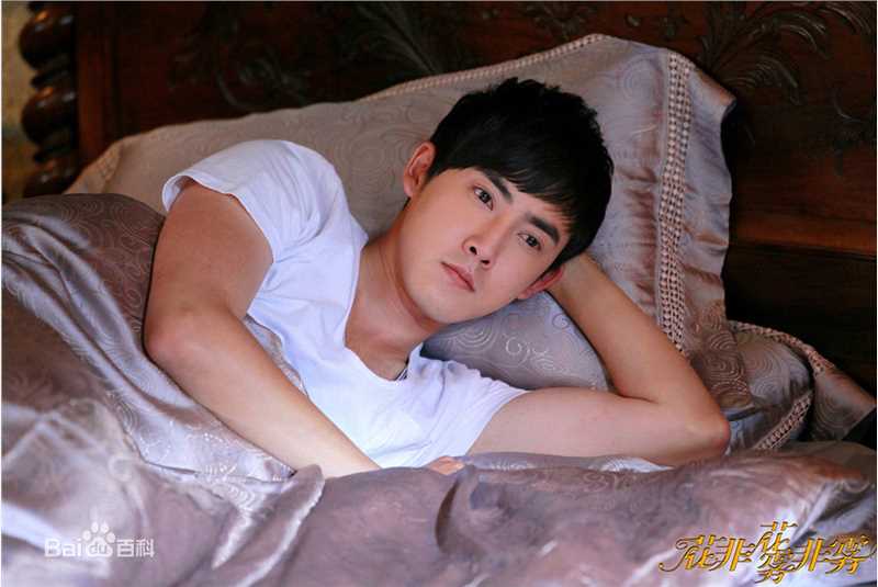 张睿(Ray)《花非花雾非雾》最新剧照