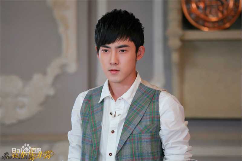 张睿(Ray)《花非花雾非雾》最新剧照