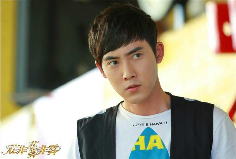 张睿(Ray)《花非花雾非雾》最新剧照