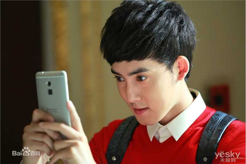 张睿(Ray)《笑女孩与傻男孩》高清剧照