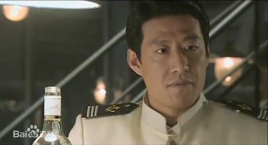 于震在2008年《海浪行动》饰演萧汉光中的