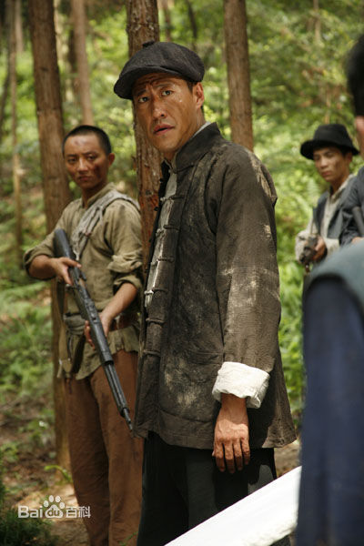 精选于震在2010年《烈火》饰演洪涛中的图册