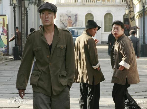 精选于震在2010年《烈火》饰演洪涛中的图册