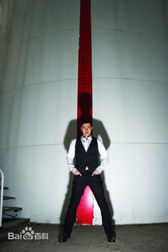 张国强舞台因你而生辉——性感图片壁纸