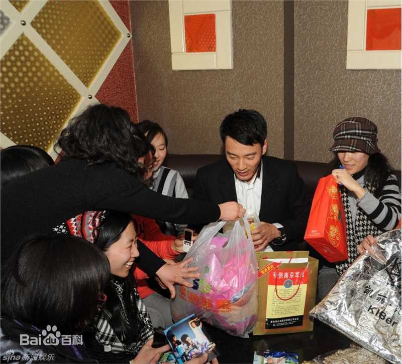 最优质李光洁精彩图册