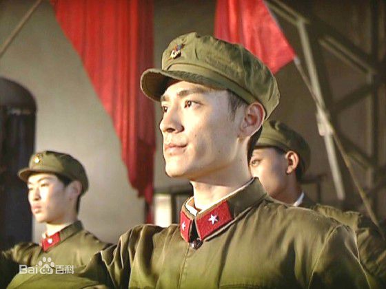 高清李光洁在2003年《军人机密》饰演张根生中的图集