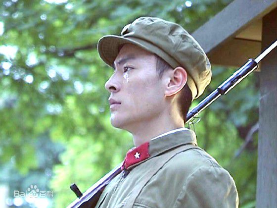 高清李光洁在2003年《军人机密》饰演张根生中的图集