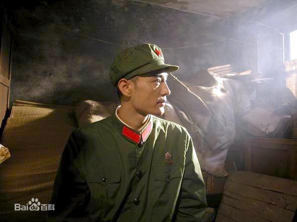 高清李光洁在2003年《军人机密》饰演张根生中的图集