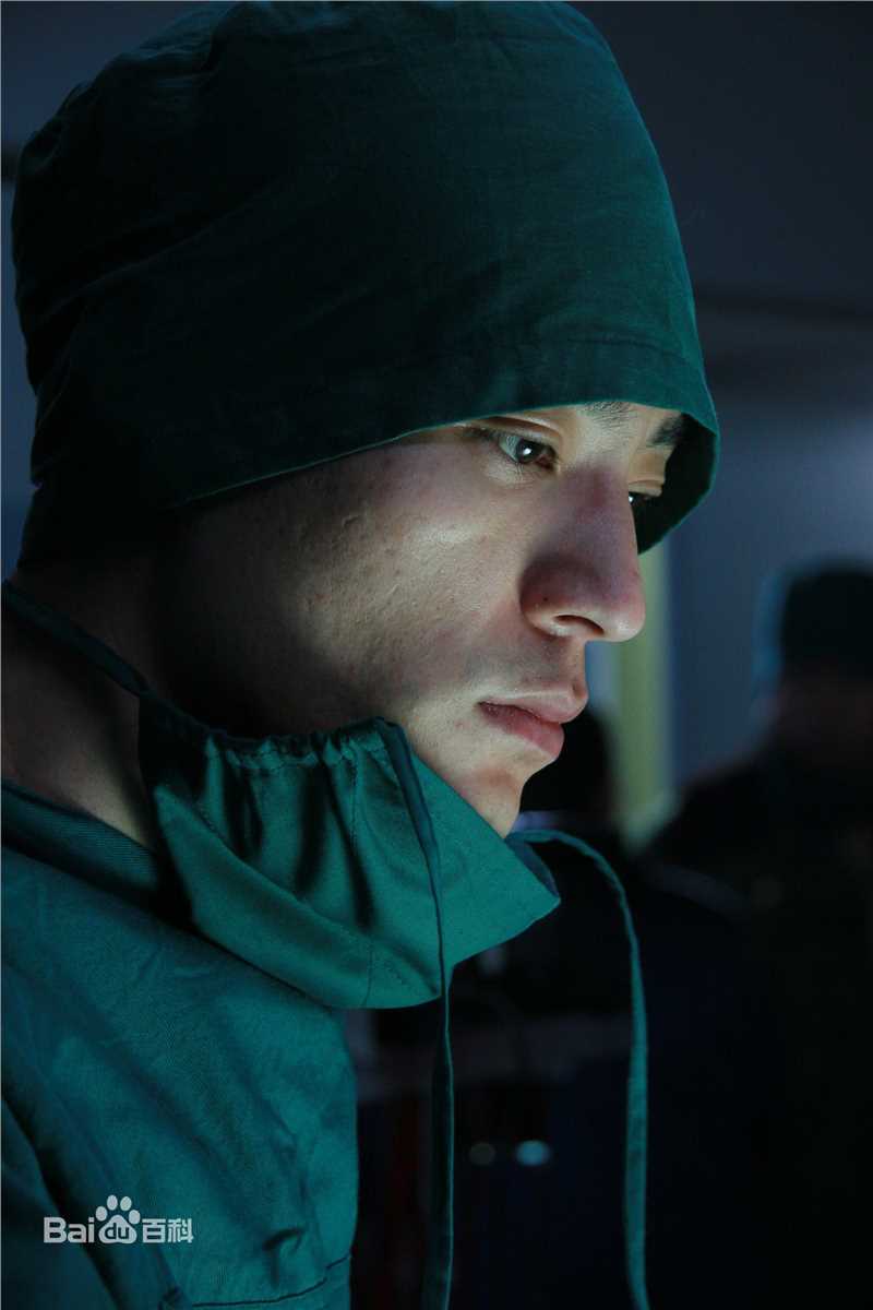 最全李光洁在2007年《柳叶刀》饰演李肖一中的壁纸