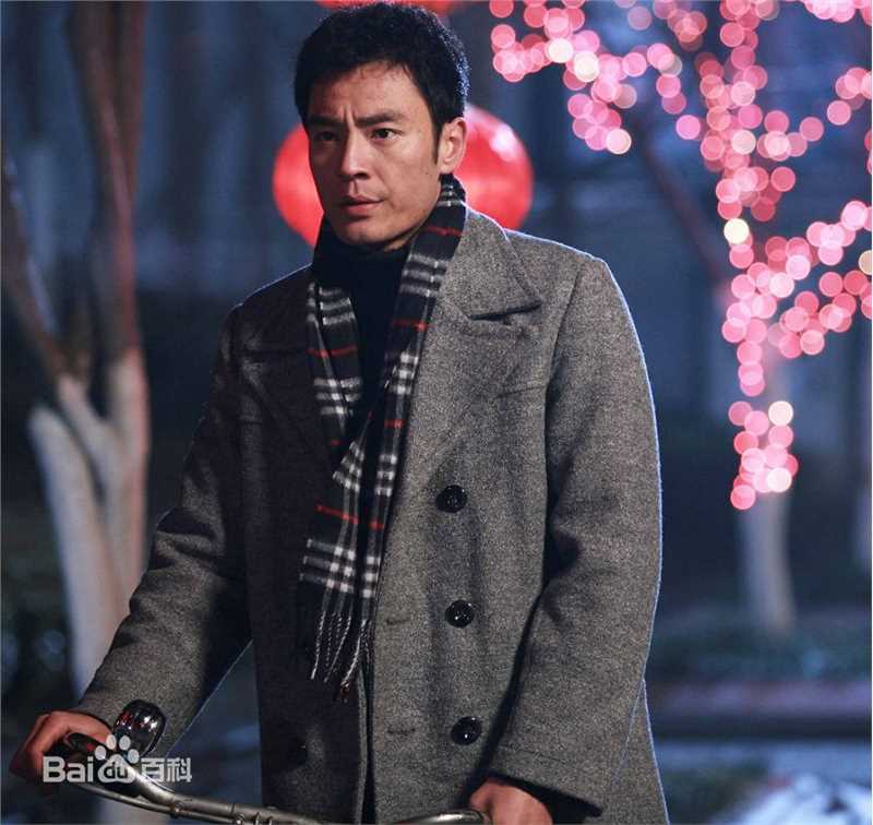 最新李光洁在2008年《当爱已成往事》饰演卫国中的壁纸