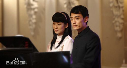 精选李光洁在2008年《谍影重重之上海》饰演向亦鹏中的图册