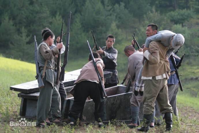 李光洁在2008年《杀虎口》饰演白郎中的