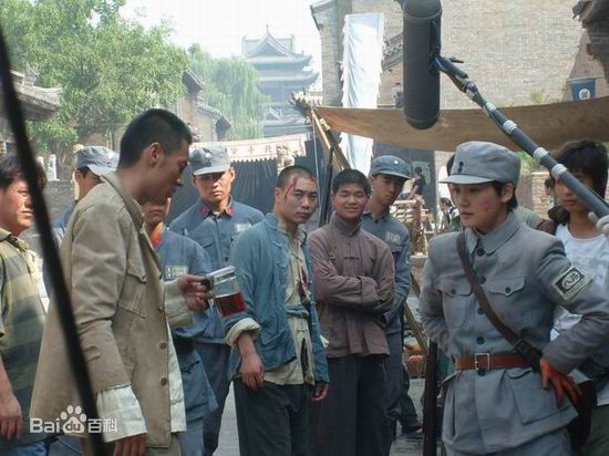 李光洁在2008年《杀虎口》饰演白郎中的