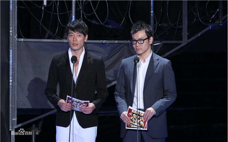 李光洁2010年荣膺华鼎偶像励志剧最佳男演员图片图册