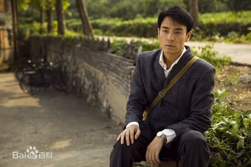 最全李光洁在2010年《山楂树之恋》饰演孙建新中的壁纸