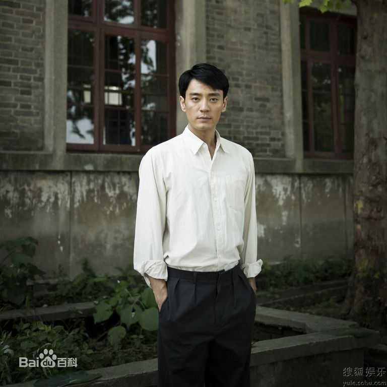 最全李光洁在2010年《山楂树之恋》饰演孙建新中的壁纸