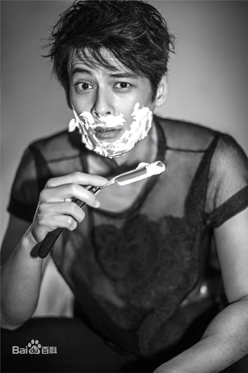 郭品超(Dylan Kuo)在《芭莎男士》中的