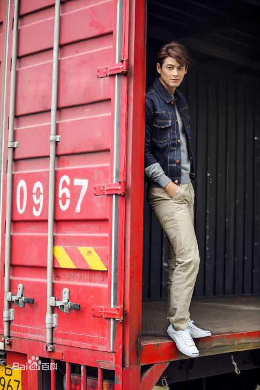 郭品超(Dylan Kuo)在《elleshop》中的