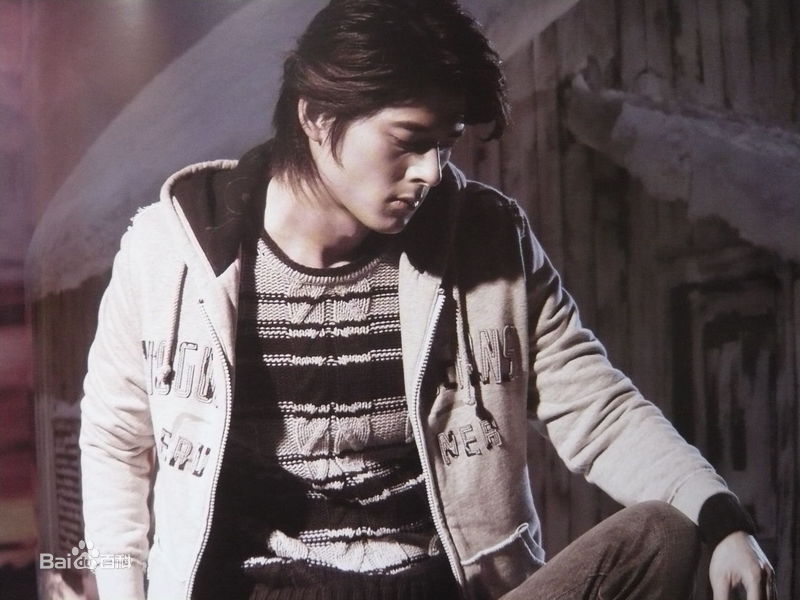 郭品超(Dylan Kuo)广告照前后照片