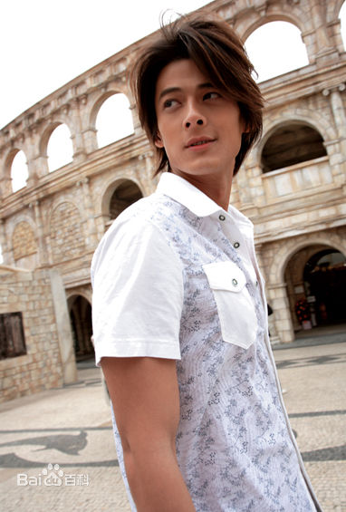 郭品超(Dylan Kuo)广告照前后照片