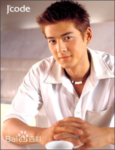 郭品超(Dylan Kuo)广告照前后照片