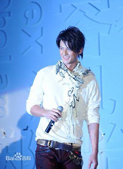 郭品超(Dylan Kuo)加盟英皇照图册