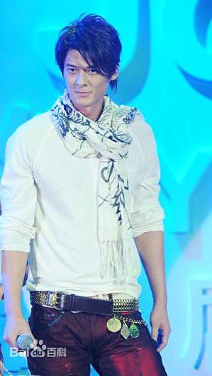 郭品超(Dylan Kuo)加盟英皇照图册