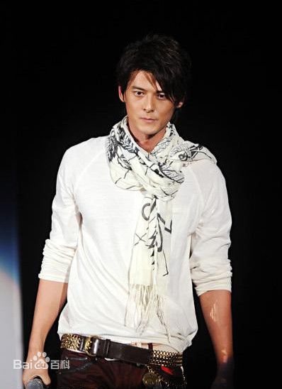 郭品超(Dylan Kuo)加盟英皇照图册