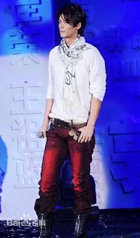 郭品超(Dylan Kuo)加盟英皇照图册