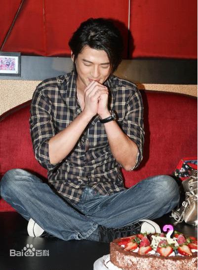 郭品超(Dylan Kuo)生日会照生活照相册