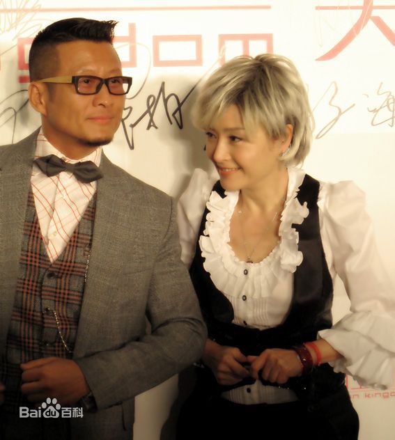 精选孙兴在《时尚王国》发布会中的图册