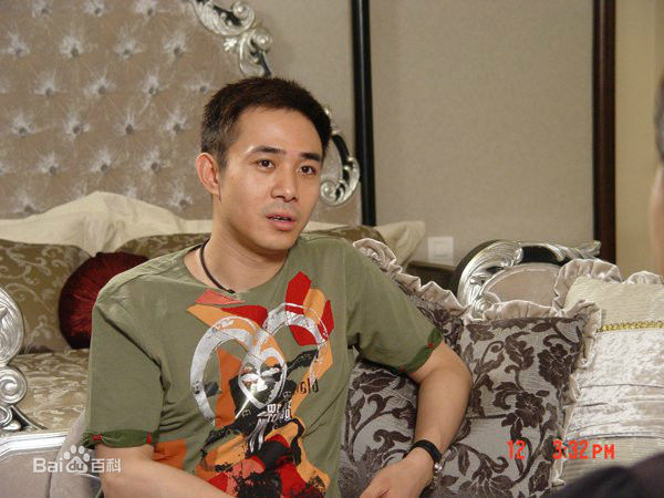 贾一平出席综艺节目图册素颜照相册