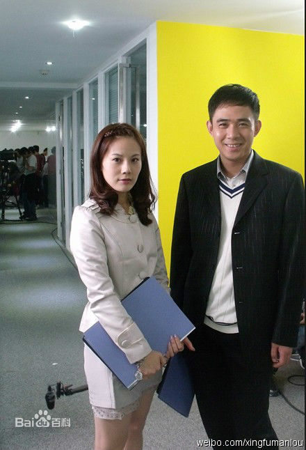 贾一平导演片场花絮图集素颜照壁纸