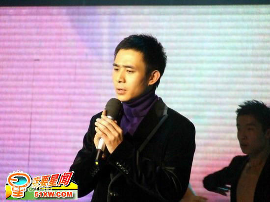 贾一平出席社会活动图册性感图片图集