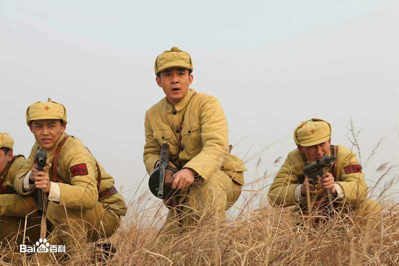 最新贾一平在《北上海1950》饰肖天亮中的壁纸