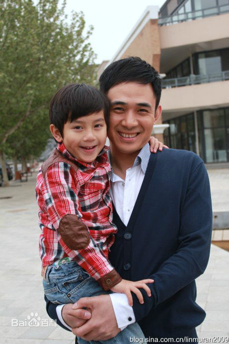 最优质贾一平在《幸福满屋》饰贾成中的