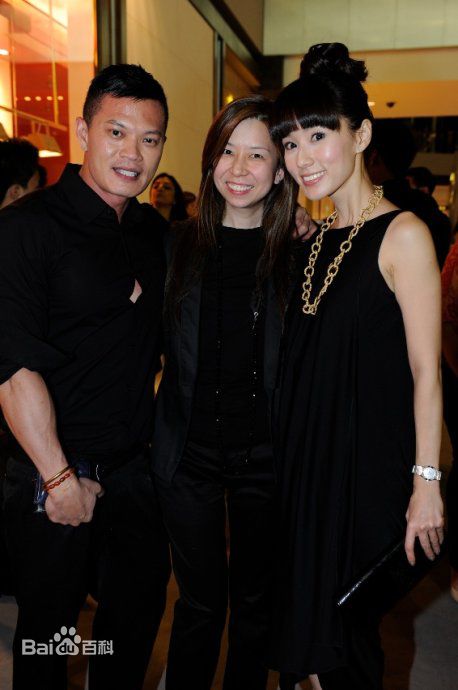 林湘萍(Yvonne Lim)--YSL活动素颜照壁纸