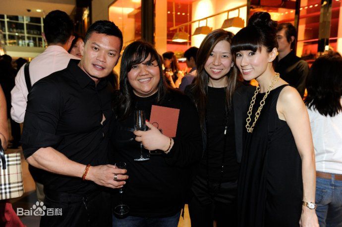 林湘萍(Yvonne Lim)--YSL活动素颜照壁纸