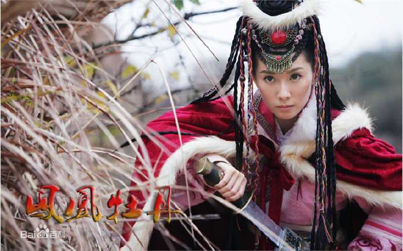 林湘萍(Yvonne Lim)凤凰牡丹--苏亚郡主前后照片