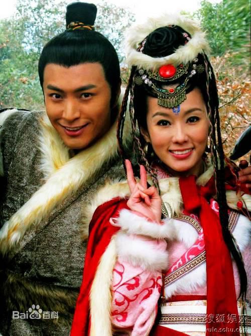 林湘萍(Yvonne Lim)凤凰牡丹--苏亚郡主前后照片