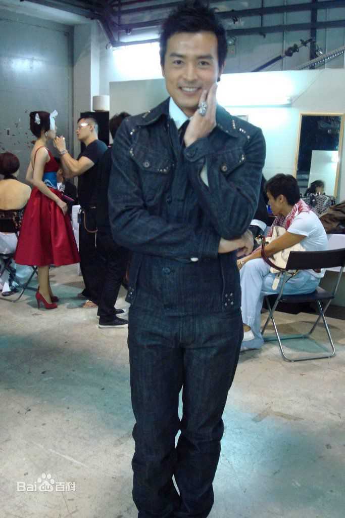 李铭顺(Lee Ming Shun)艺术照素颜照相册