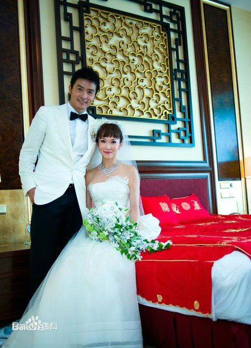 李铭顺(Lee Ming Shun)9月29日婚礼照前后照片