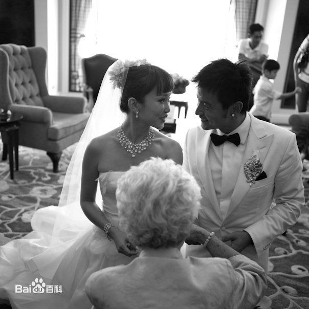 李铭顺(Lee Ming Shun)9月29日婚礼照前后照片