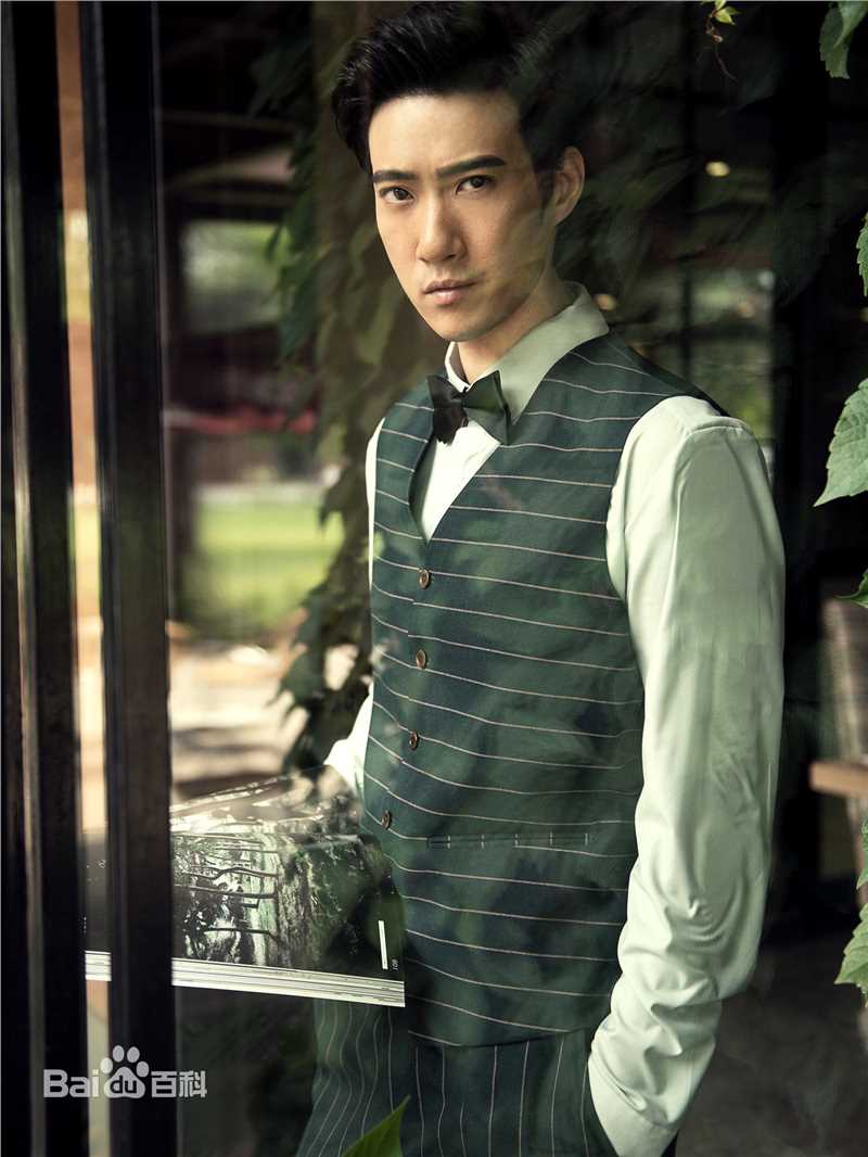 高清常远性感图片