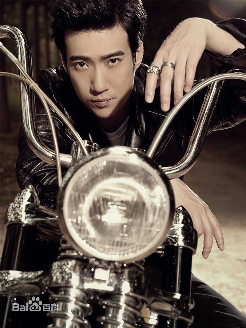 高清常远性感图片