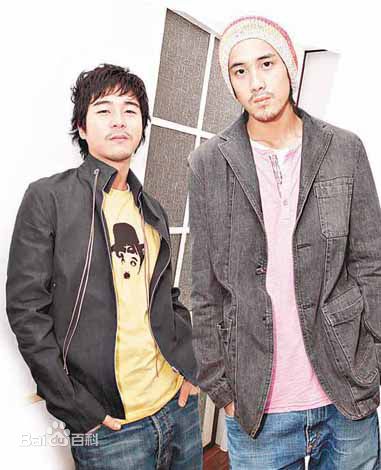 曾国祥(Derek Tsang)与家人合影生活照相册